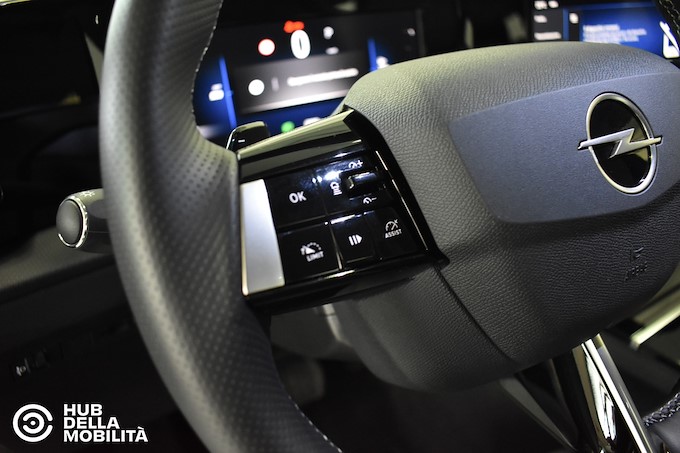 OPEL Astra 1.5 Turbo Diesel 130 CV AT8 Sports Tourer Edition